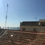 Guest Inn Bica - Premium Apartment